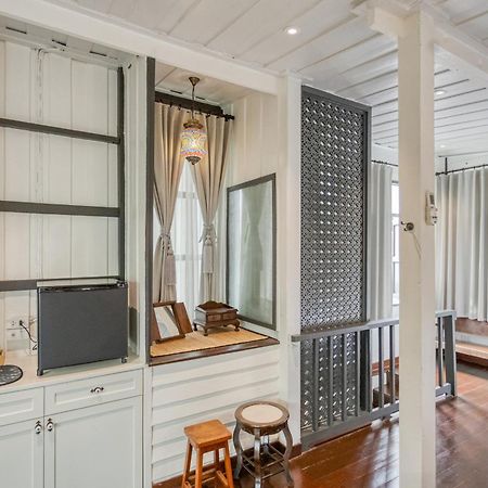 Priya Boutique House Bed & Breakfast Bangkok Exterior photo